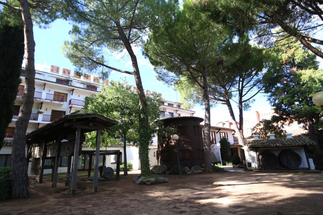 Hostal del Senglar Espluga de Francolí Exterior foto