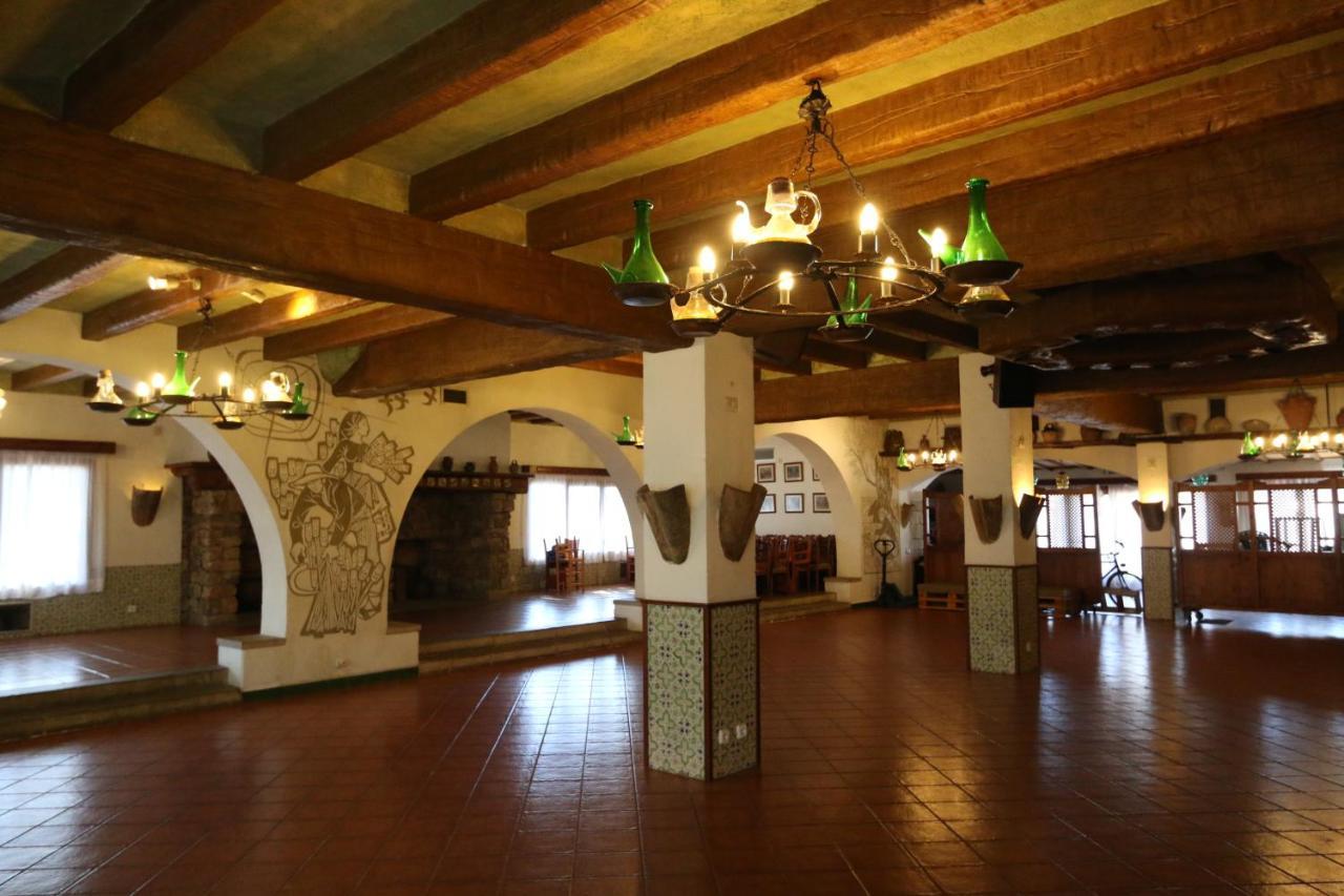 Hostal del Senglar Espluga de Francolí Exterior foto